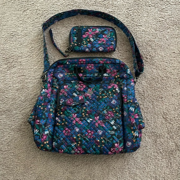 Lug Sonata and Tram - Picture 1 of 6